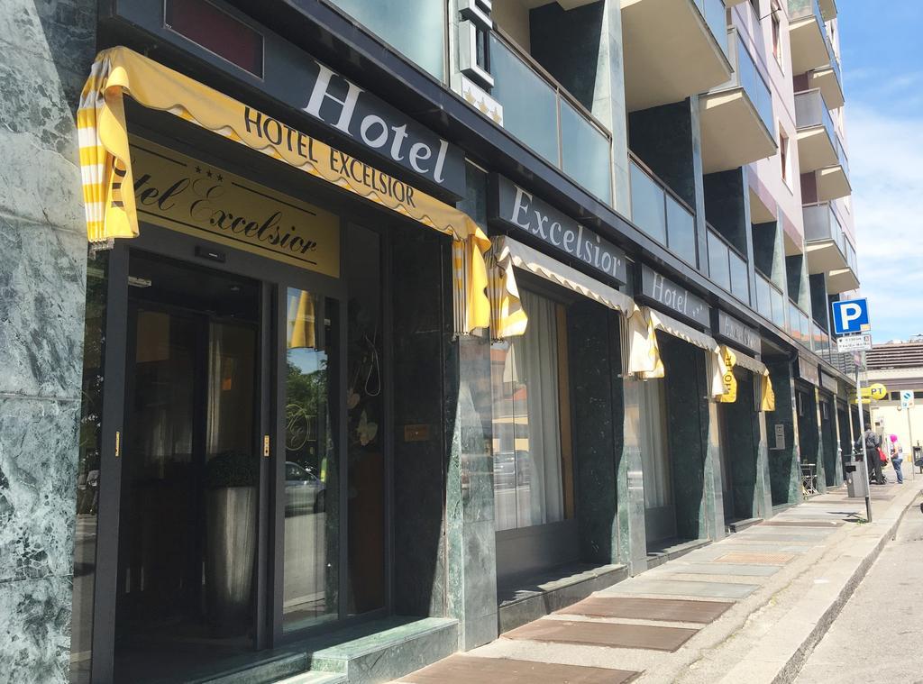 Hotel Excelsior Pavia Esterno foto