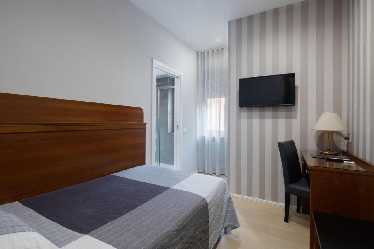 Hotel Excelsior Pavia Esterno foto
